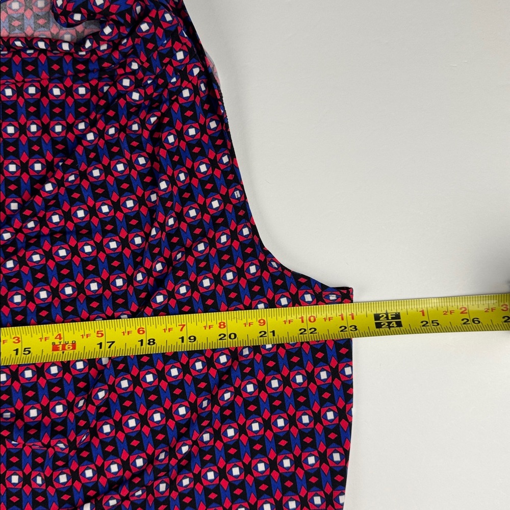 Calvin Klein Women's sleeveless Patterned blouse - Red and Blue - Picture 5 of 7
